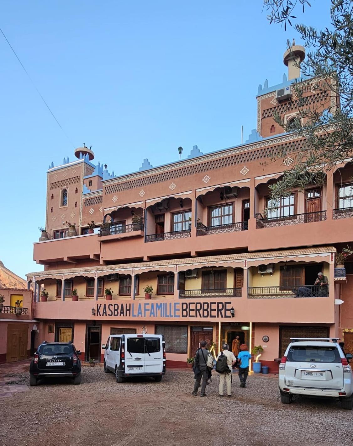 Kasbah La Famille Berbere Hotel Boumalne Dades Exterior photo
